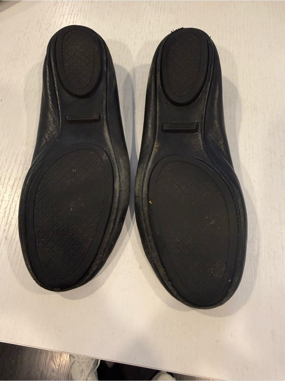 Tory Burch Black Minnie Leather Ballet Flats - Picture 3 of 5